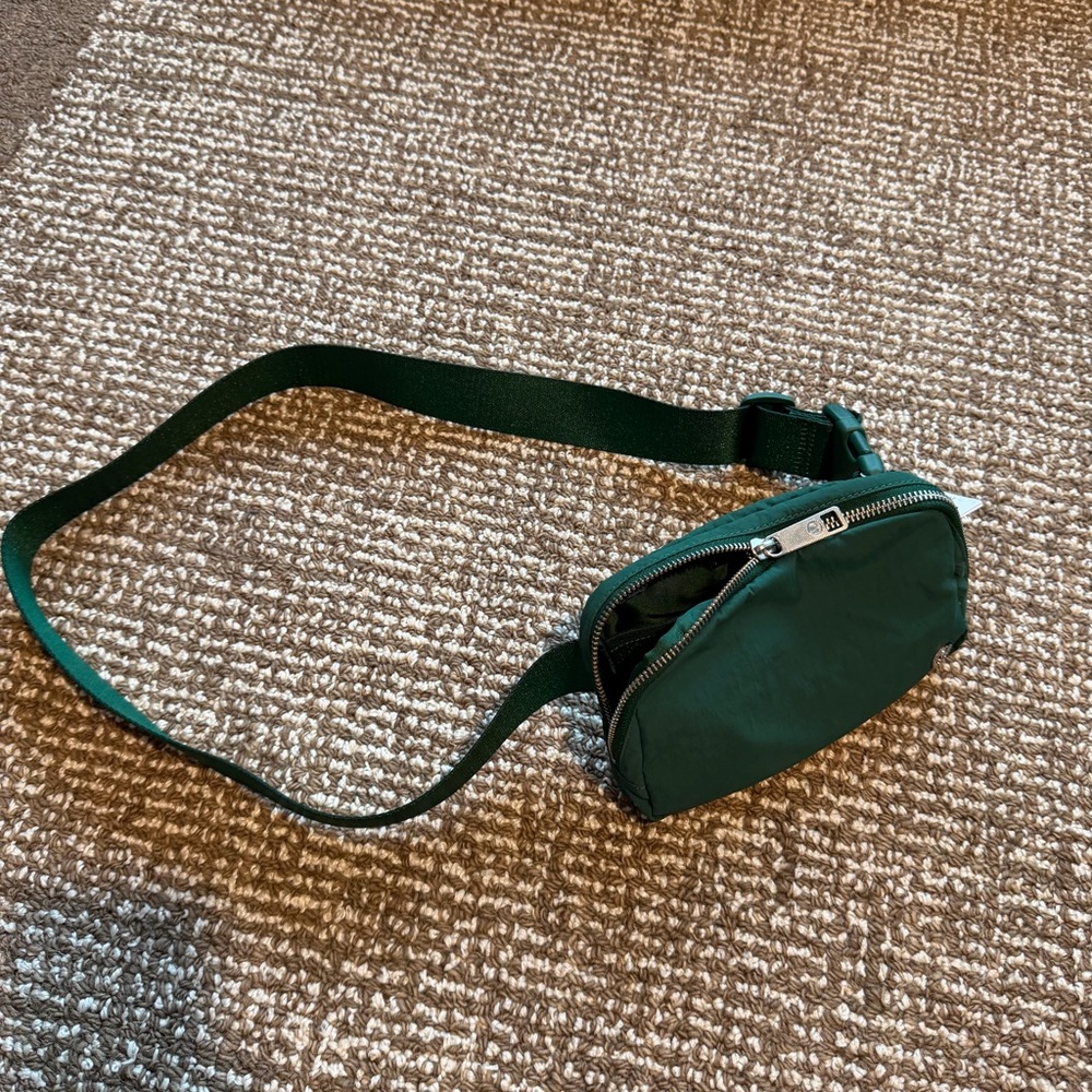 EVERYWHERE BELT BAG 1L - Picture 3 of 3